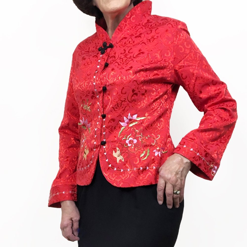Laogudai Red Floral Embroidered Short Jacket